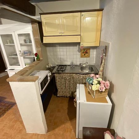 カンパニャーノ・ディ・ローマ Torre Iolanda Bed & Breakfast エクステリア 写真
